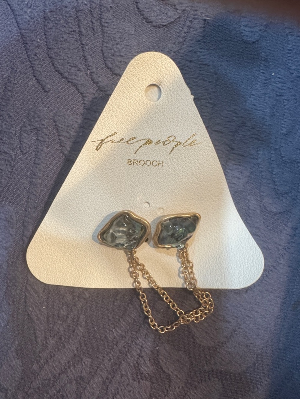 Free people - Abolone style brooch